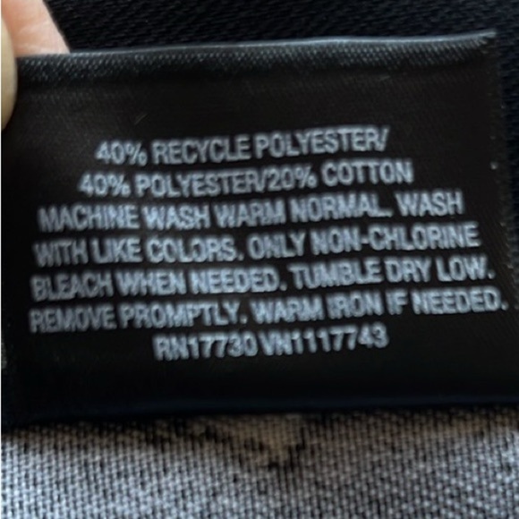 🆕 HYDE and EEK Halloween Glow-in-the-Dark Skeleton Shower Curtain Black - Picture 6 of 6